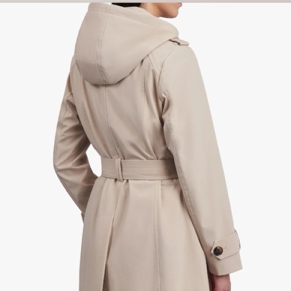 London Fog Cream Trench Coat Timeless Design - Picture 2 of 6